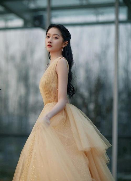 娱乐吃瓜的老公是谁图片,娱乐吃瓜界的神秘老公是谁？